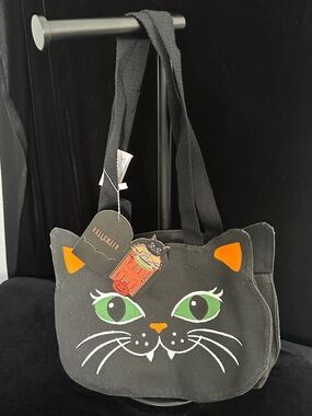 Black Cat Tote Bag